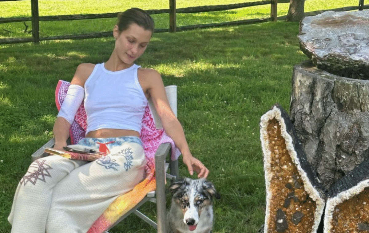 Penyakit Lyme Bella Hadid